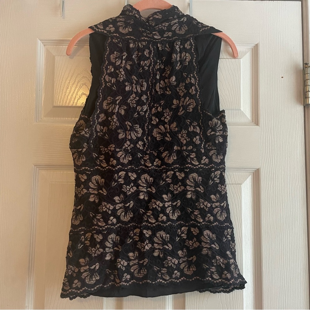 Karen Kane Large Black Tan Floral Lace Sleeveless Top - Picture 8 of 12